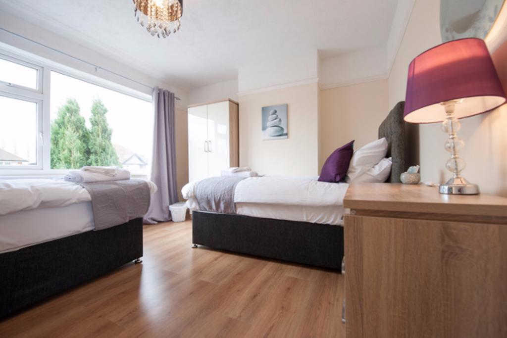 Westfield House Villa Hinckley Exterior photo